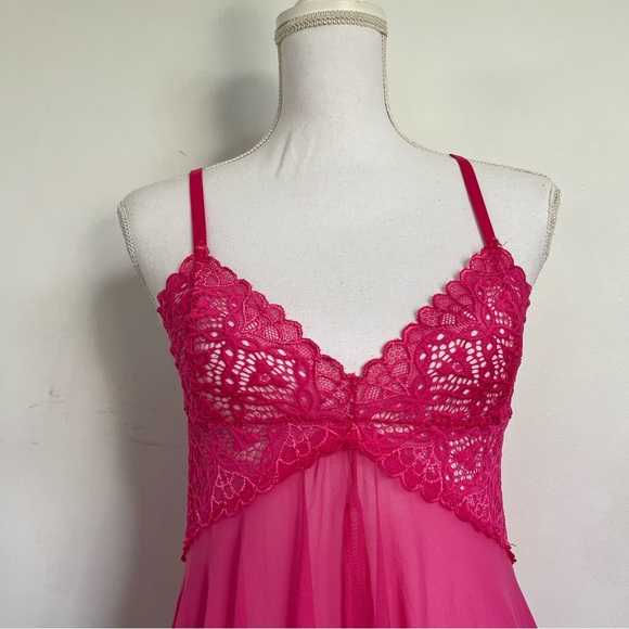 Elegant Pink Lace Babydoll - Picture 2 of 3
